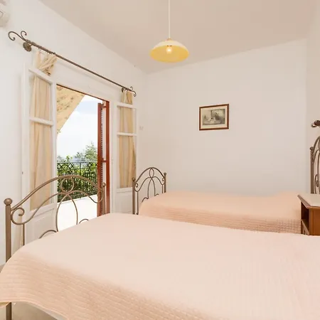 Kalithea Villa *